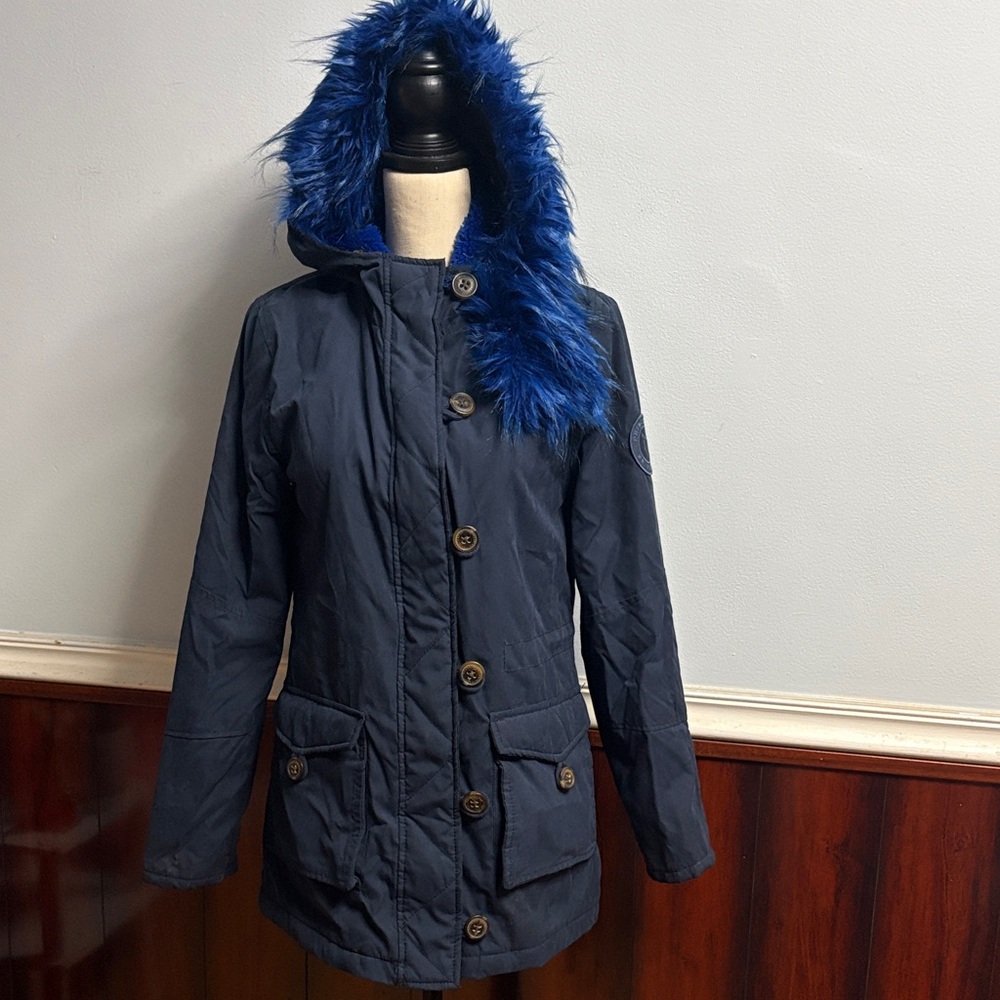 Prince & Fox Women's Navy Blue Hooded Jacket with removal hoodie.